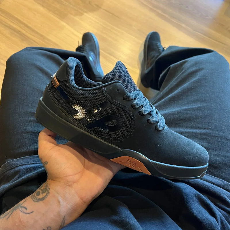 Öus Imigrante Prt Marrom Caramelo Essencial