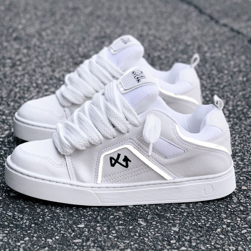 Tesla Lokal 02 Big Branco